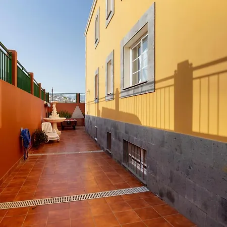 Ines Apartment, Montana La Data Appartement *