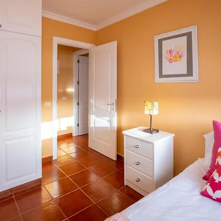 Ines Apartment, Montana La Data Appartement