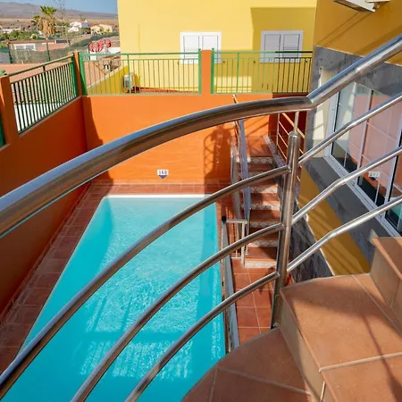 Ines Apartment, Montana La Data Appartement *