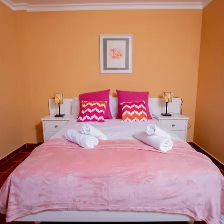 Ines Apartment, Montana La Data *